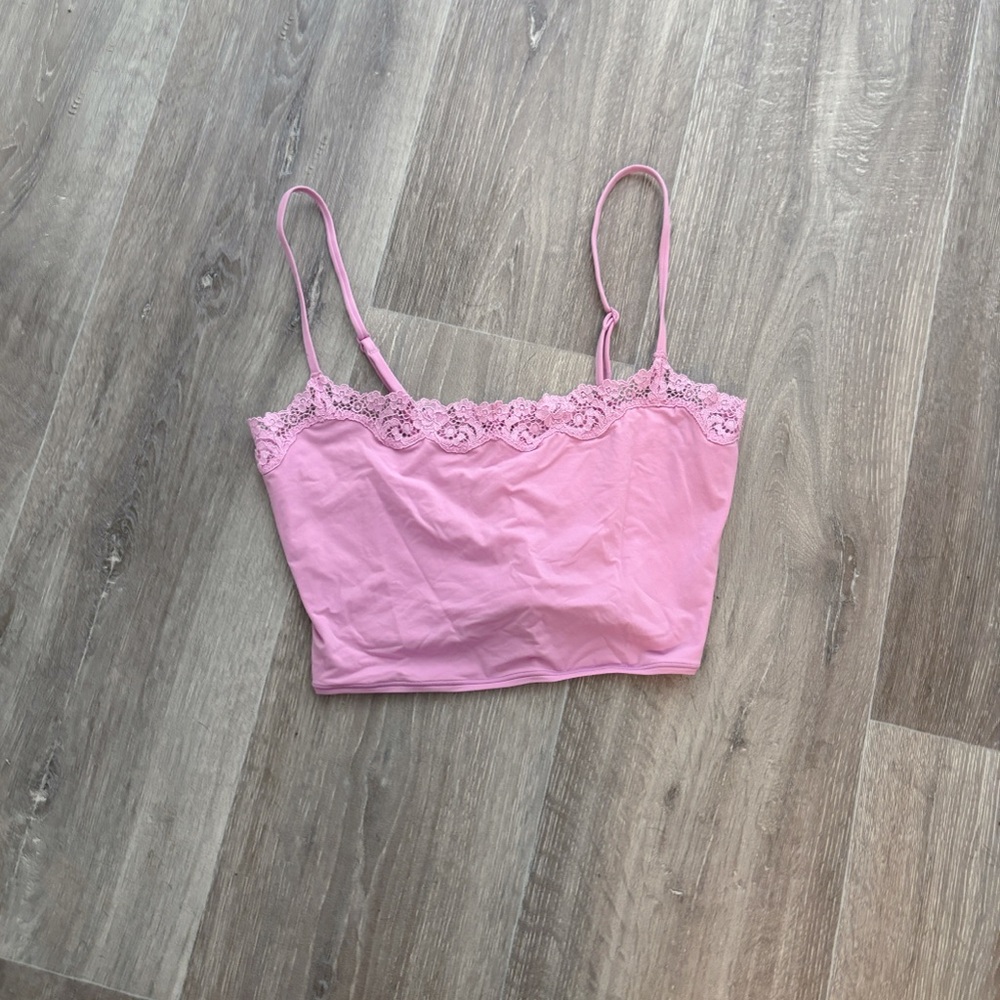 Skims fits everybody lace crop cami